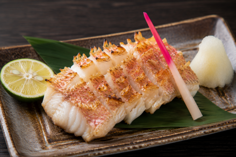 シロアマダイのシロアマダイの松笠焼き